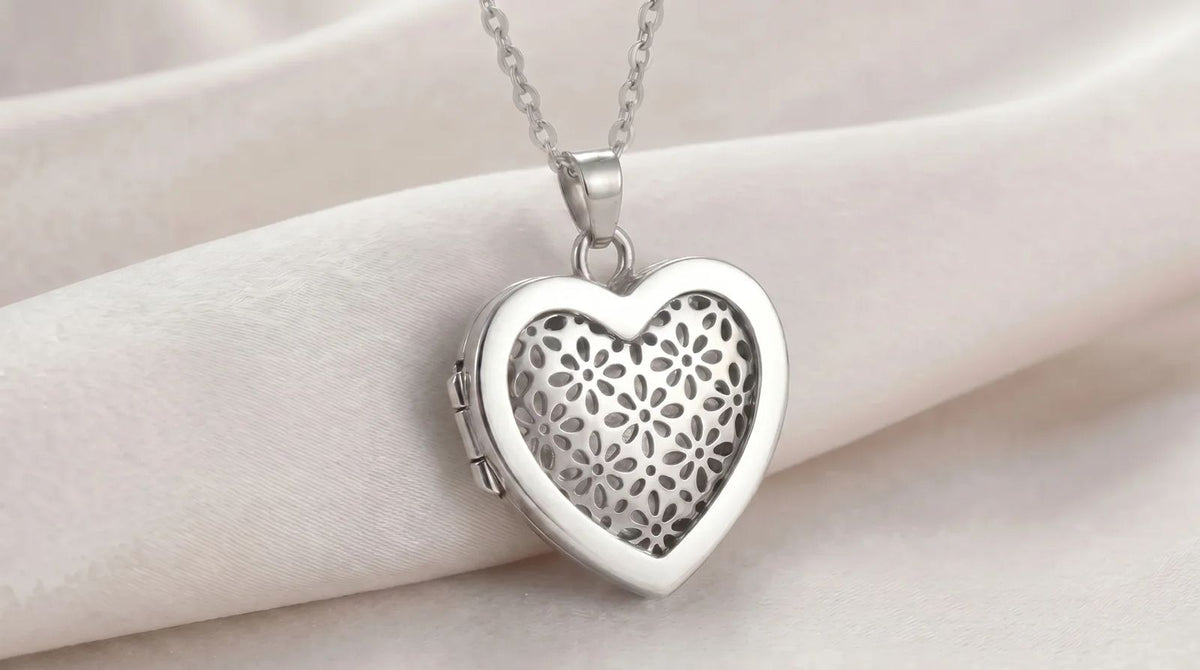 Silver necklace